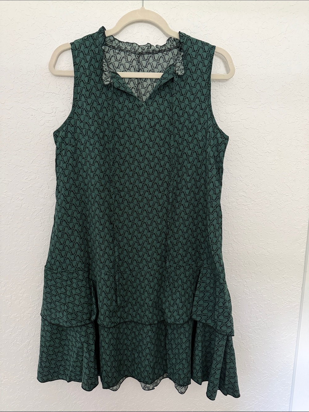 Sleeveless Green Printed Mini Dress with Ruffle Hem
